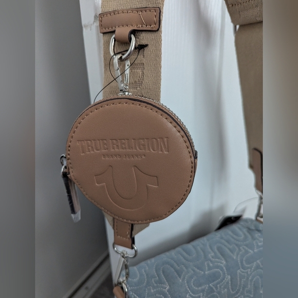 BNWT - True Religion Denim Quilted Crossbody or Shoulder Bag with Change Purse - Picture 4 of 7